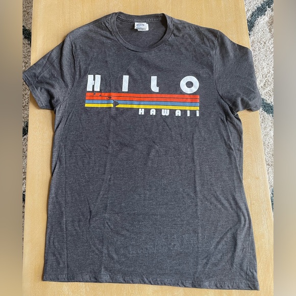 Other - NWT Hilo, Hawaii Retro-style T-shirt - Medium